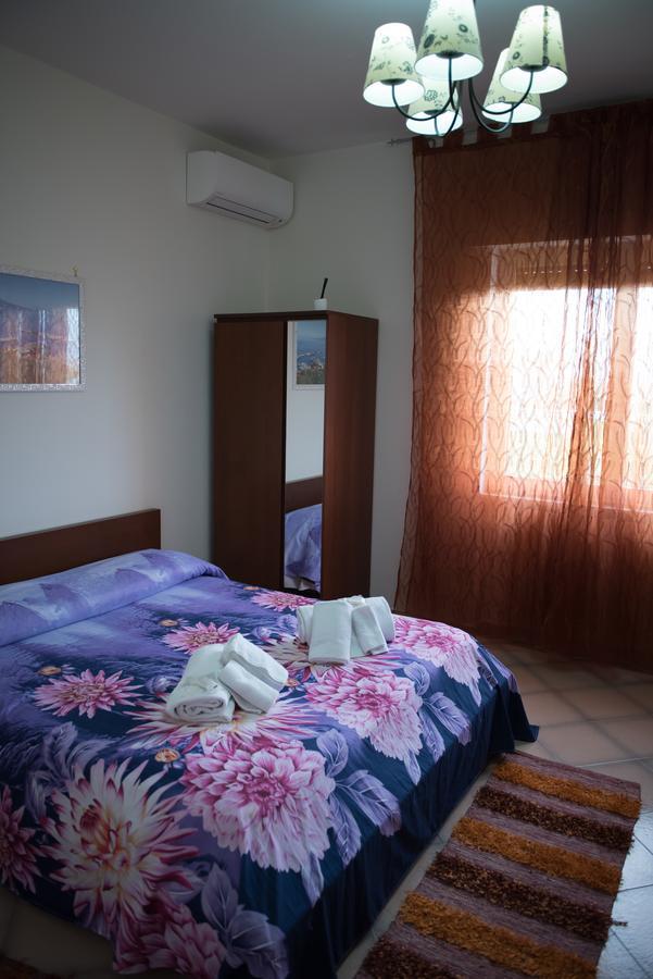 Area Domus Bed & Breakfast Pompei Bagian luar foto