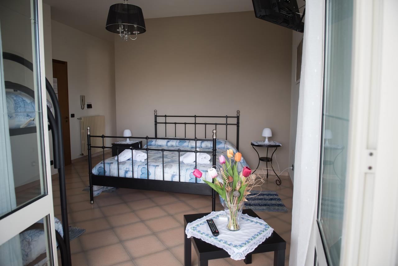 Area Domus Bed & Breakfast Pompei Bagian luar foto