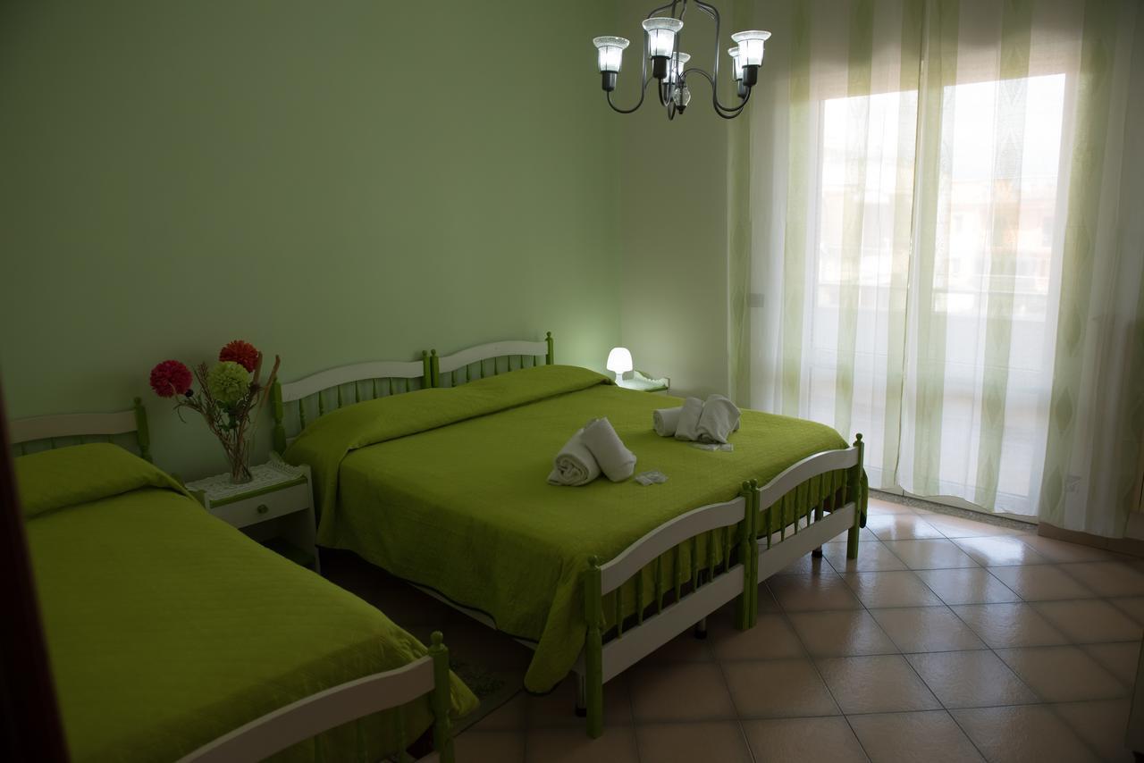 Area Domus Bed & Breakfast Pompei Bagian luar foto