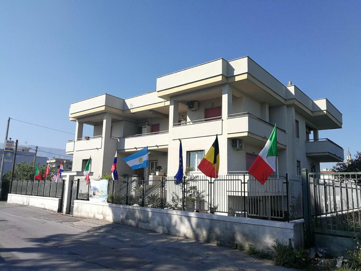Area Domus Bed & Breakfast Pompei Bagian luar foto