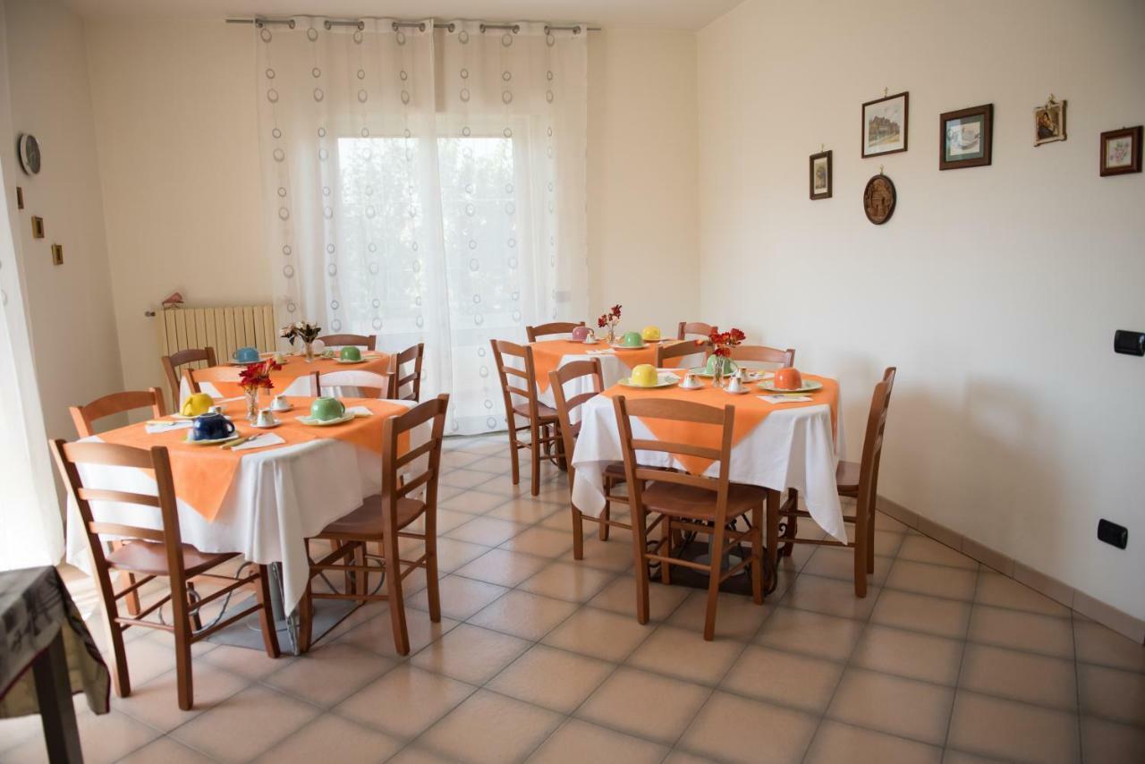 Area Domus Bed & Breakfast Pompei Bagian luar foto